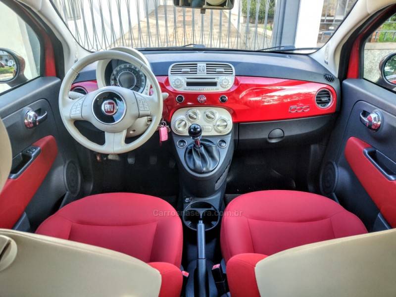 FIAT - 500 - 2012/2013 - Vermelha - R$ 46.900,00