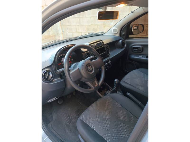 FIAT - MOBI - 2021/2022 - Prata - R$ 52.900,00