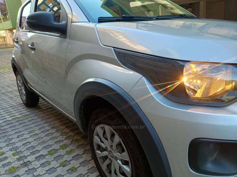 FIAT - MOBI - 2021/2022 - Prata - R$ 52.900,00