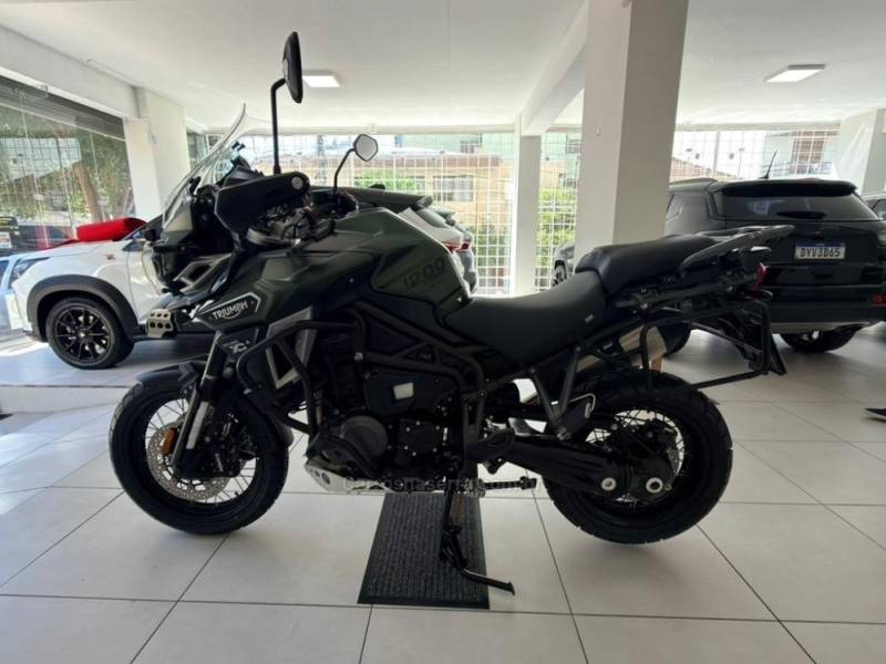TRIUMPH - TIGER 1200XCA - 2017/2018 - Verde - R$ 64.900,00