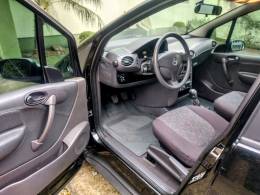 MERCEDES-BENZ - CLASSE A - 2005/2005 - Preta - R$ 21.900,00