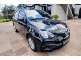 TOYOTA - ETIOS - 2020/2020 - Preta - R$ 75.900,00