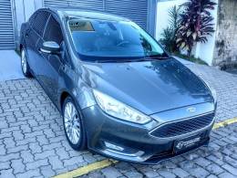FORD - FOCUS - 2017/2017 - Cinza - R$ 69.900,00