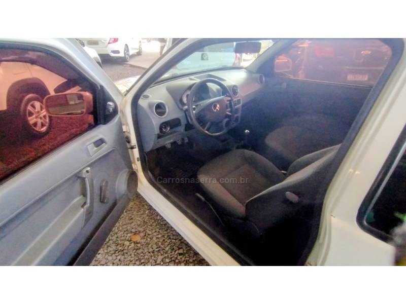 VOLKSWAGEN - GOL - 2012/2013 - Branca - R$ 24.900,00