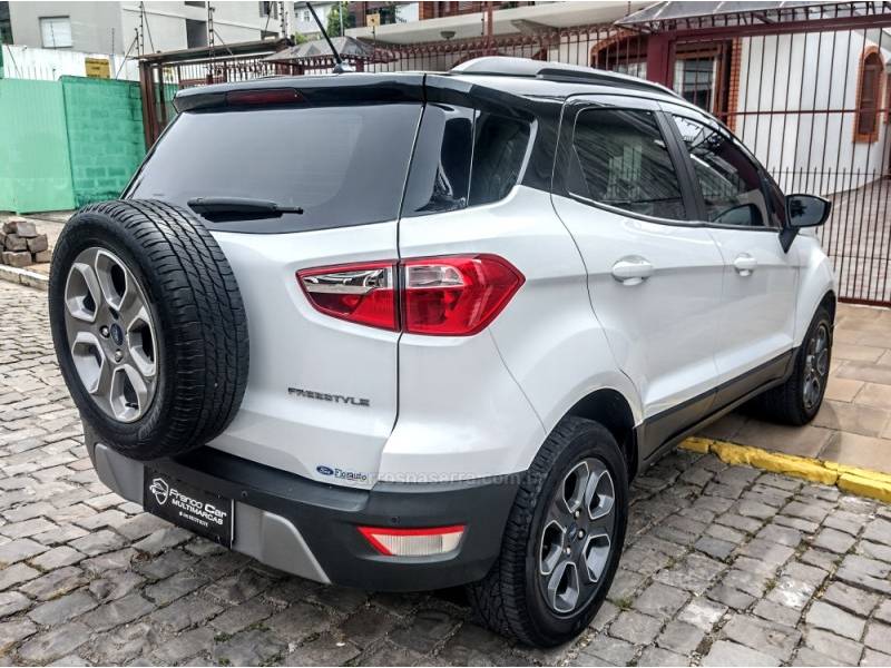 FORD - ECOSPORT - 2020/2020 - Branca - R$ 76.900,00