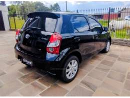 TOYOTA - ETIOS - 2020/2020 - Preta - R$ 75.900,00