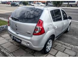 RENAULT - SANDERO - 2010/2011 - Prata - R$ 30.900,00
