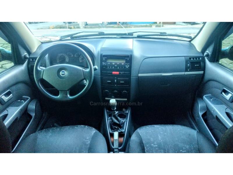 FIAT - PALIO - 2004/2005 - Azul - R$ 22.900,00
