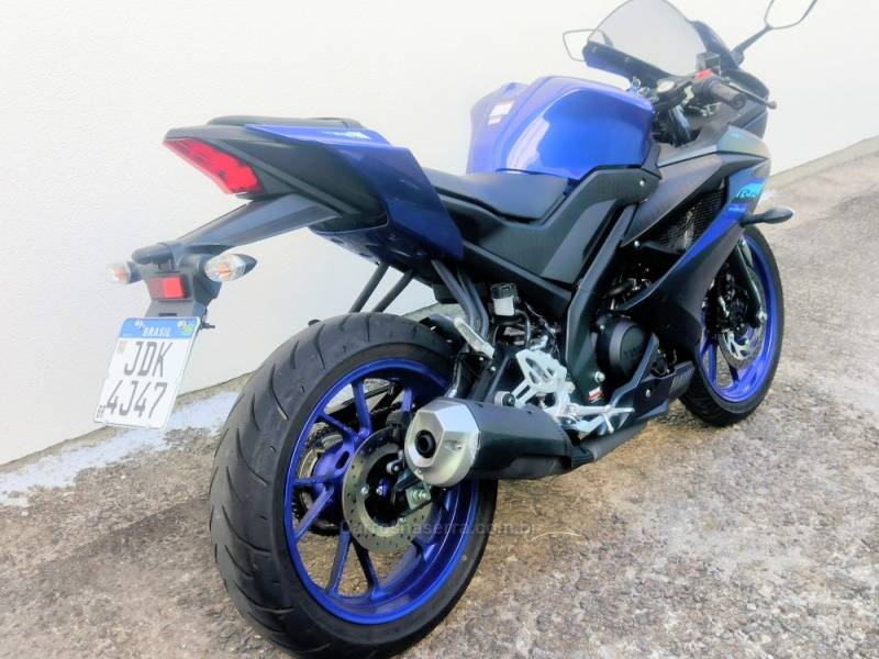 YAMAHA - R15 - 2025/2025 - Azul - R$ 21.900,00