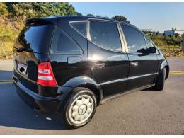 MERCEDES-BENZ - CLASSE A - 2003/2004 - Preta - R$ 17.900,00