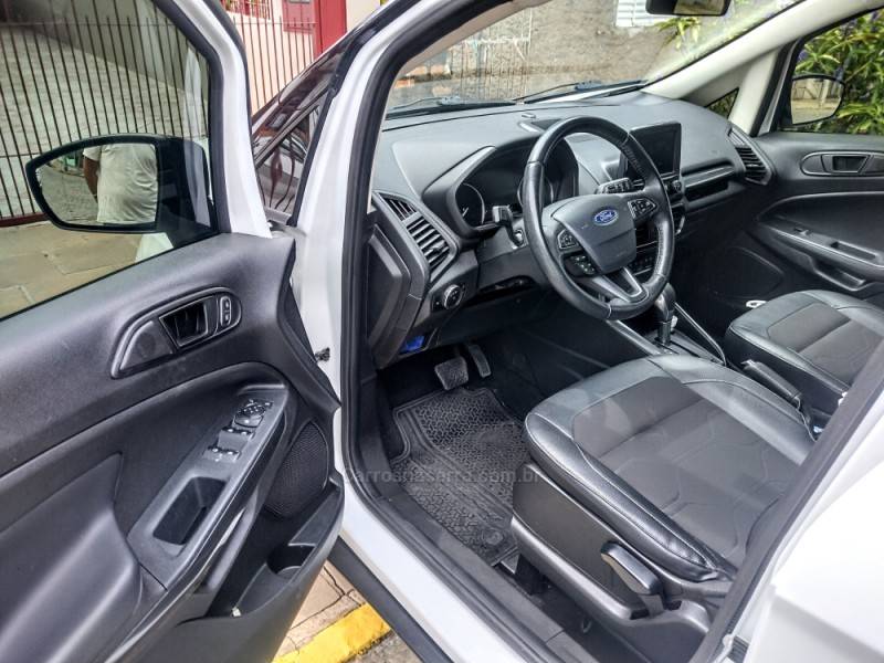FORD - ECOSPORT - 2020/2020 - Branca - R$ 76.900,00