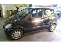 MERCEDES-BENZ - CLASSE A - 2005/2005 - Preta - R$ 15.900,00