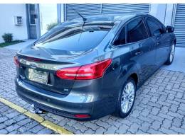 FORD - FOCUS - 2017/2017 - Cinza - R$ 69.900,00