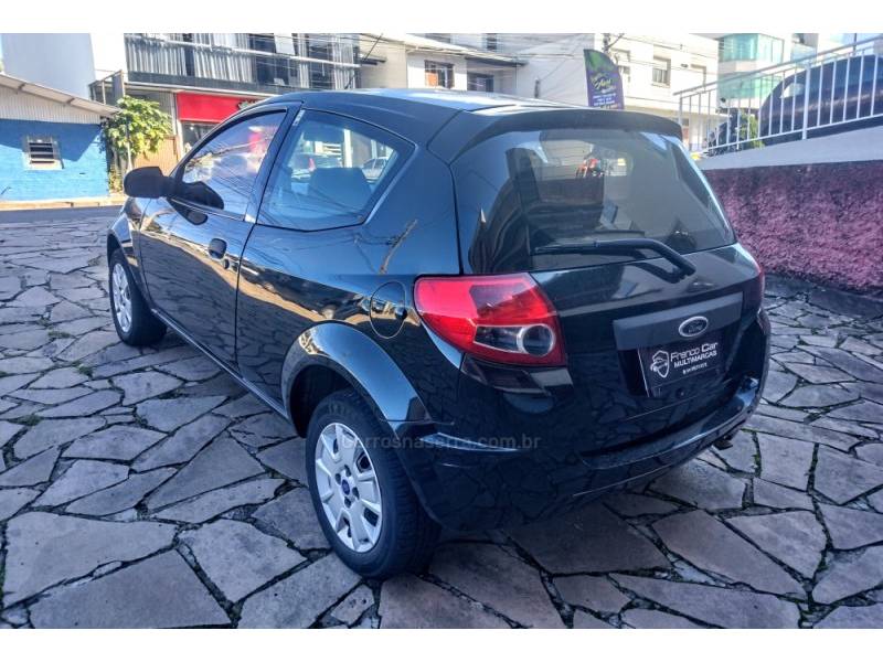 FORD - KA - 2013/2013 - Preta - R$ 23.900,00