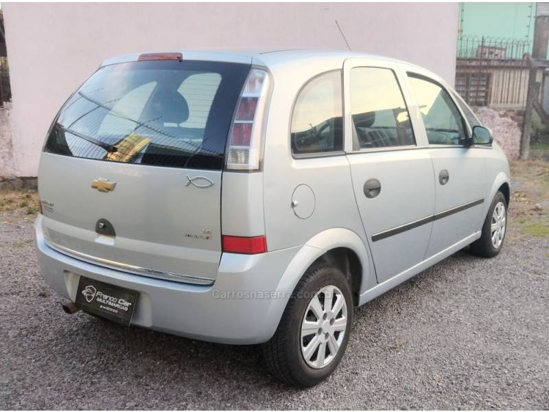 CHEVROLET - MERIVA - 2008/2009 - Prata - R$ 31.900,00