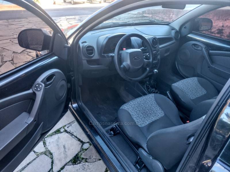 FORD - KA - 2013/2013 - Preta - R$ 23.900,00