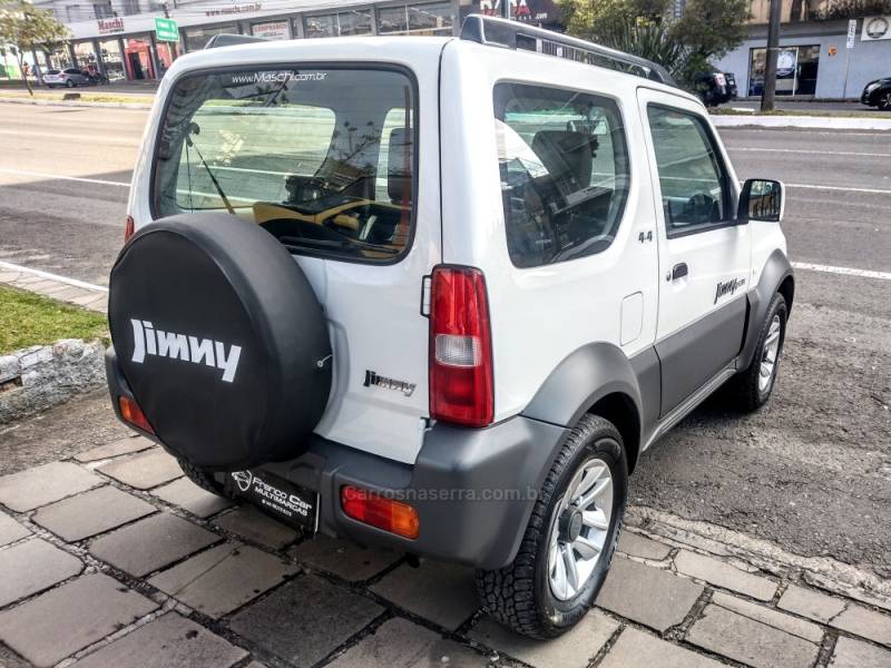 SUZUKI - JIMNY - 2019/2019 - Branca - R$ 80.900,00