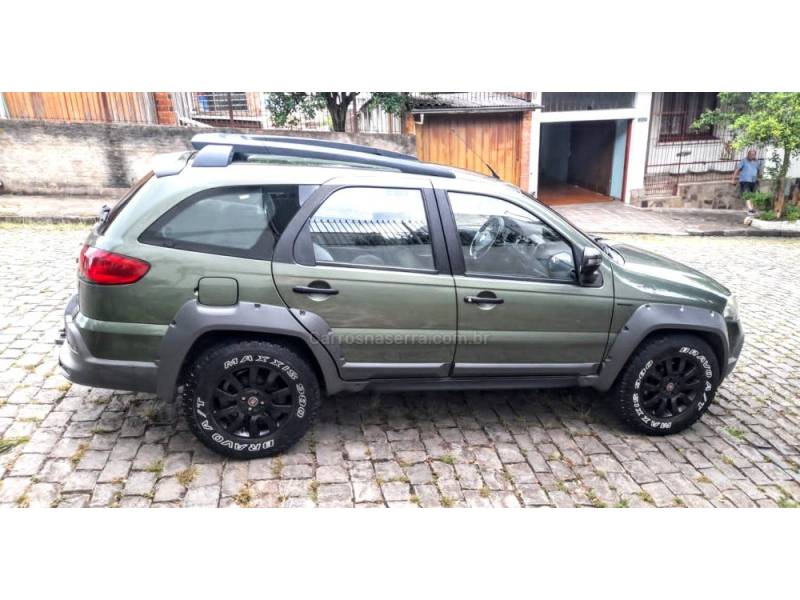 FIAT - PALIO - 2012/2012 - Verde - R$ 40.900,00