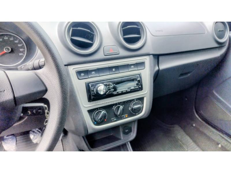 VOLKSWAGEN - GOL - 2015/2015 - Branca - R$ 37.900,00